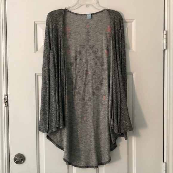 🎀 Tribal Grey Cardigan - Picture 2 of 4